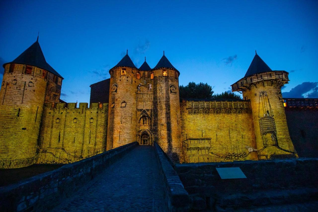 Confort ! Climatisation, Calme, Piscine, Parking Gratuit, Terrasse, Wifi * Carcassonne