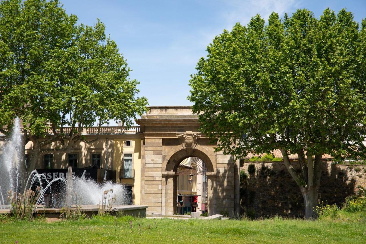 Confort ! Climatisation, Calme, Piscine, Parking Gratuit, Terrasse, Wifi *